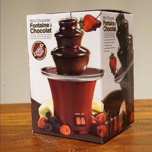 Brand new small chocolate fountain